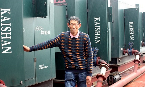 匹配東風康(kang)明斯QSZ13發動機的開(kai)山空壓機