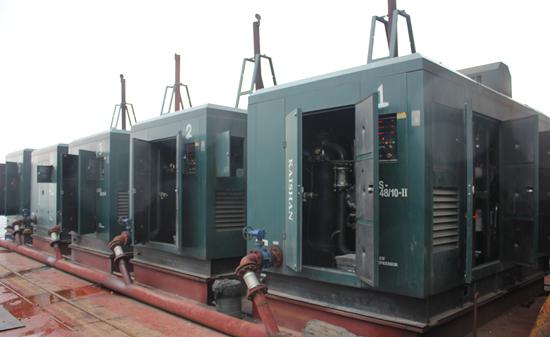 開山(shan)空壓機組