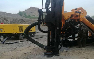 開山牌KGH6型(xing)露天潛孔(kǒng)鑽車